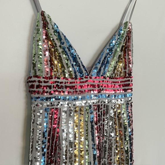 SAYLOR Jojo Sequin Jumpsuit XS V-Neck - Picture 5 of 14